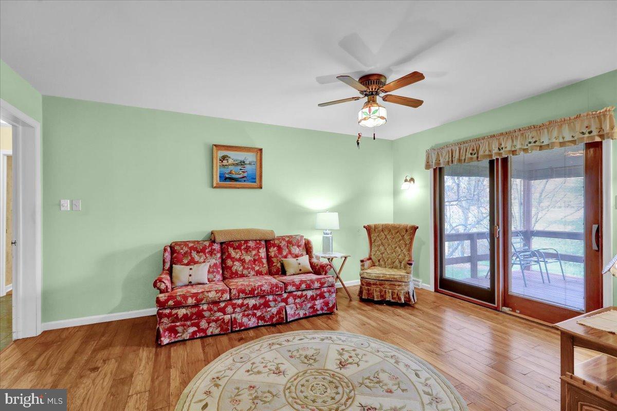 WILSHIRE MEADOWS - Residential