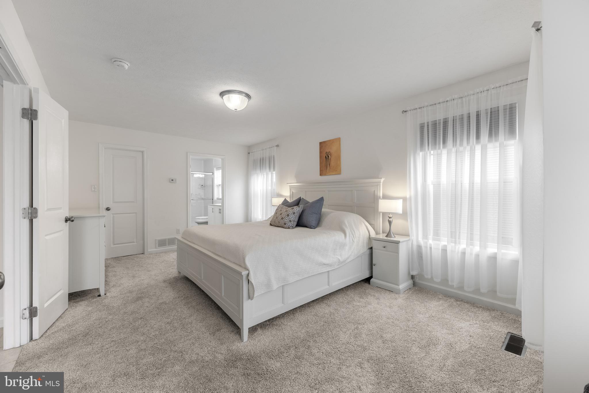 STEEPLECHASE - Residential