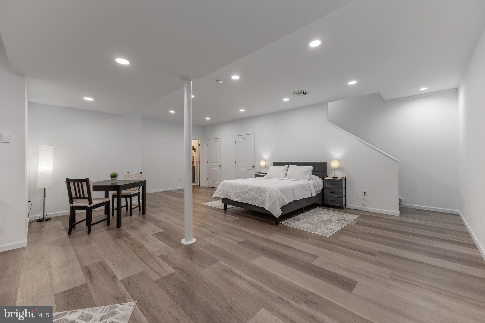 STEEPLECHASE - Residential