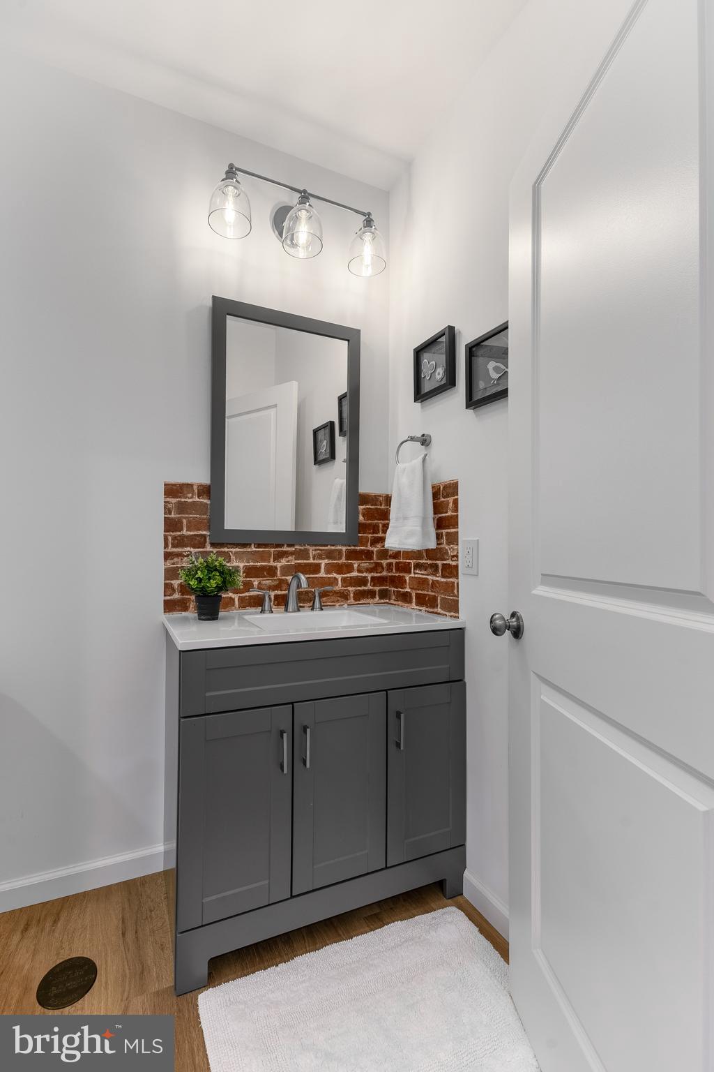 STEEPLECHASE - Residential