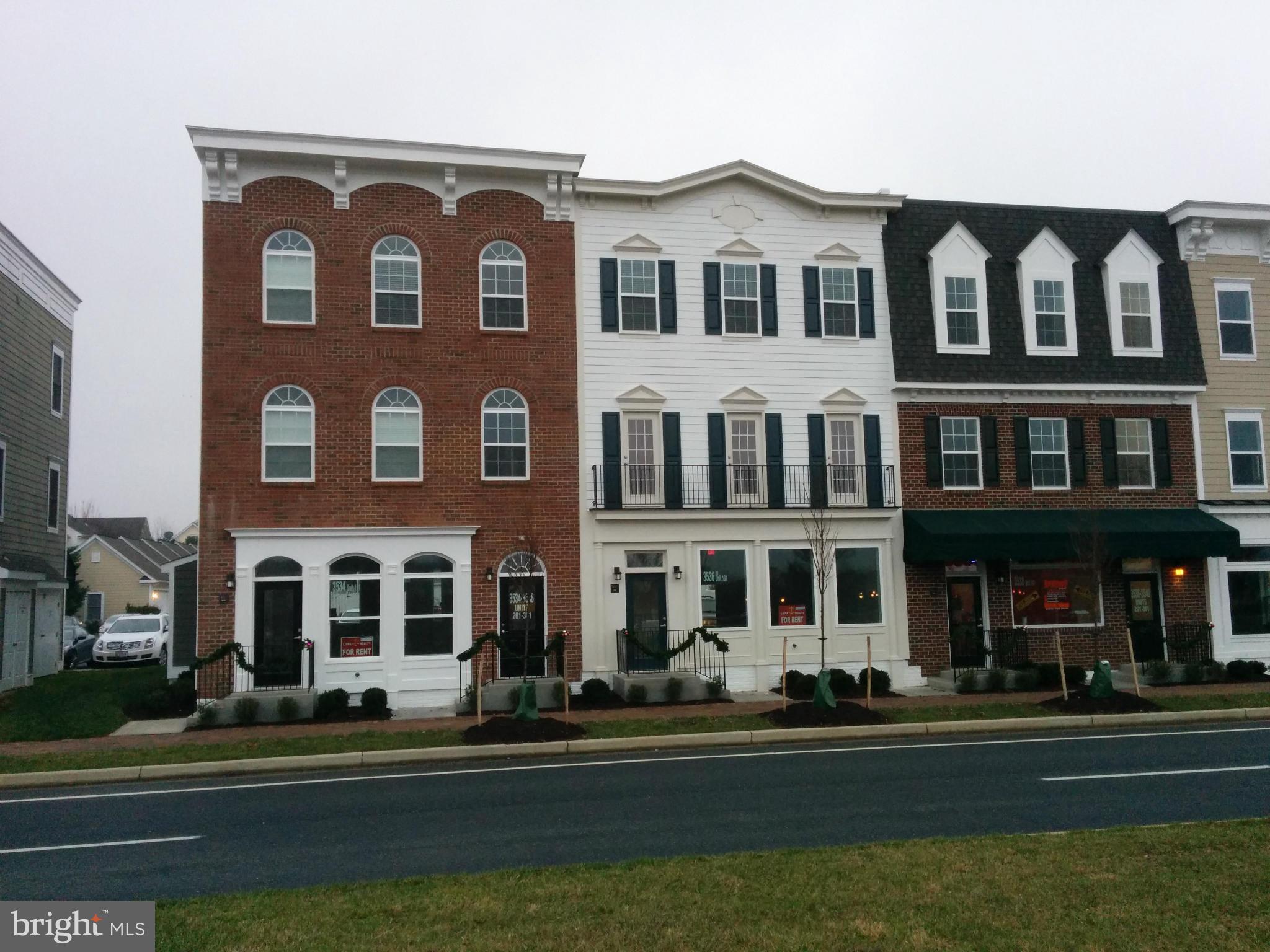 VILLAGES OF URBANA - Residential Lease