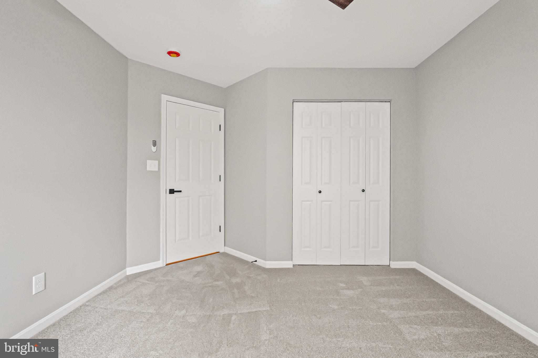 SENECA GARDENS - Residential