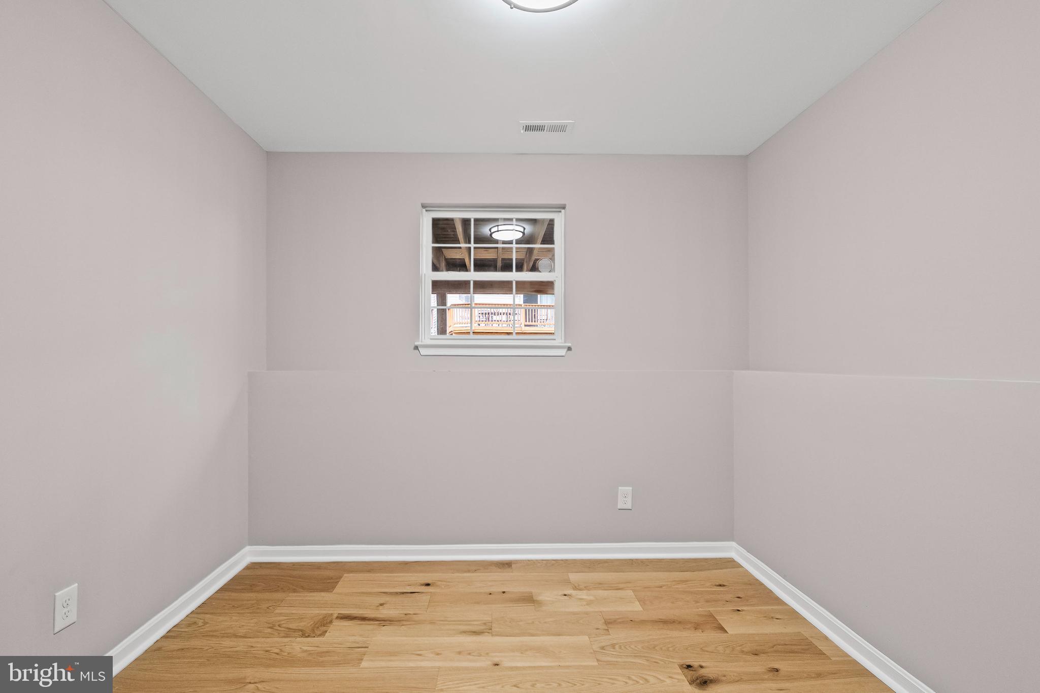 SENECA GARDENS - Residential