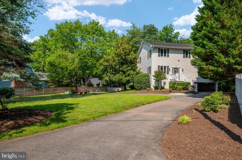2710 PARKVIEW DRIVE RIVA MD 21140