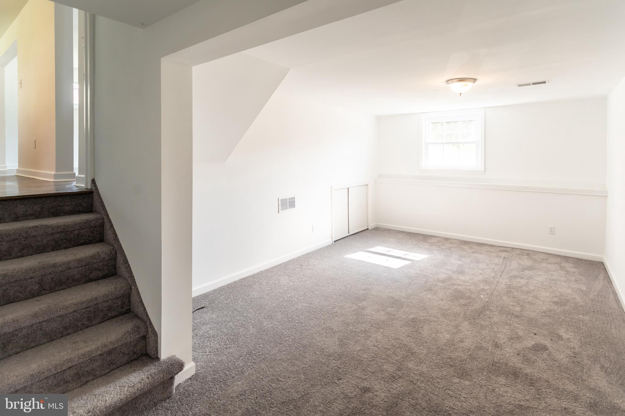 SPRINGFIELD - Residential