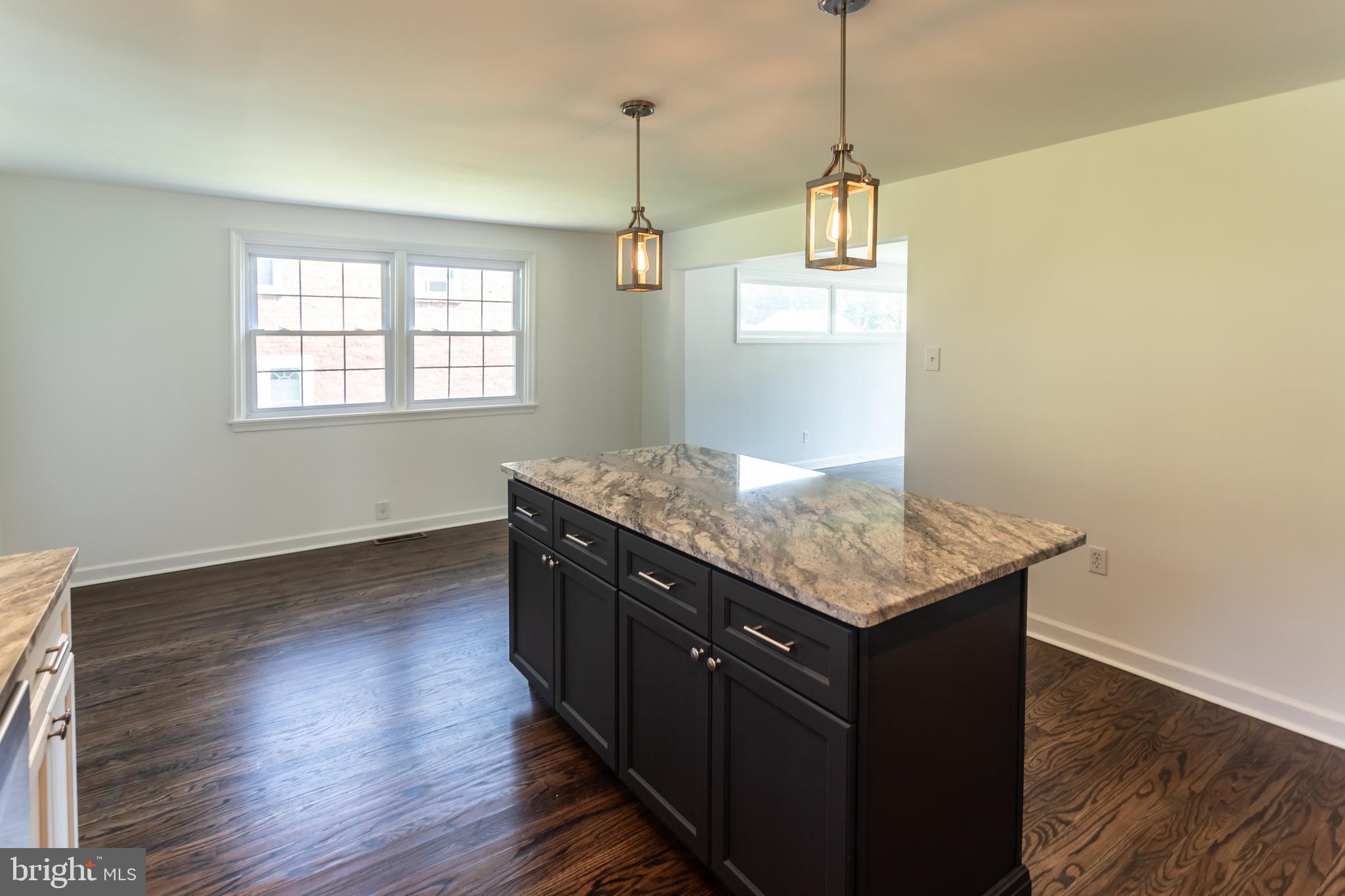 SPRINGFIELD - Residential