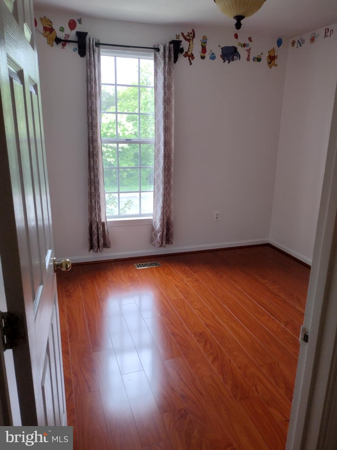 SEVEN OAKS - Residential