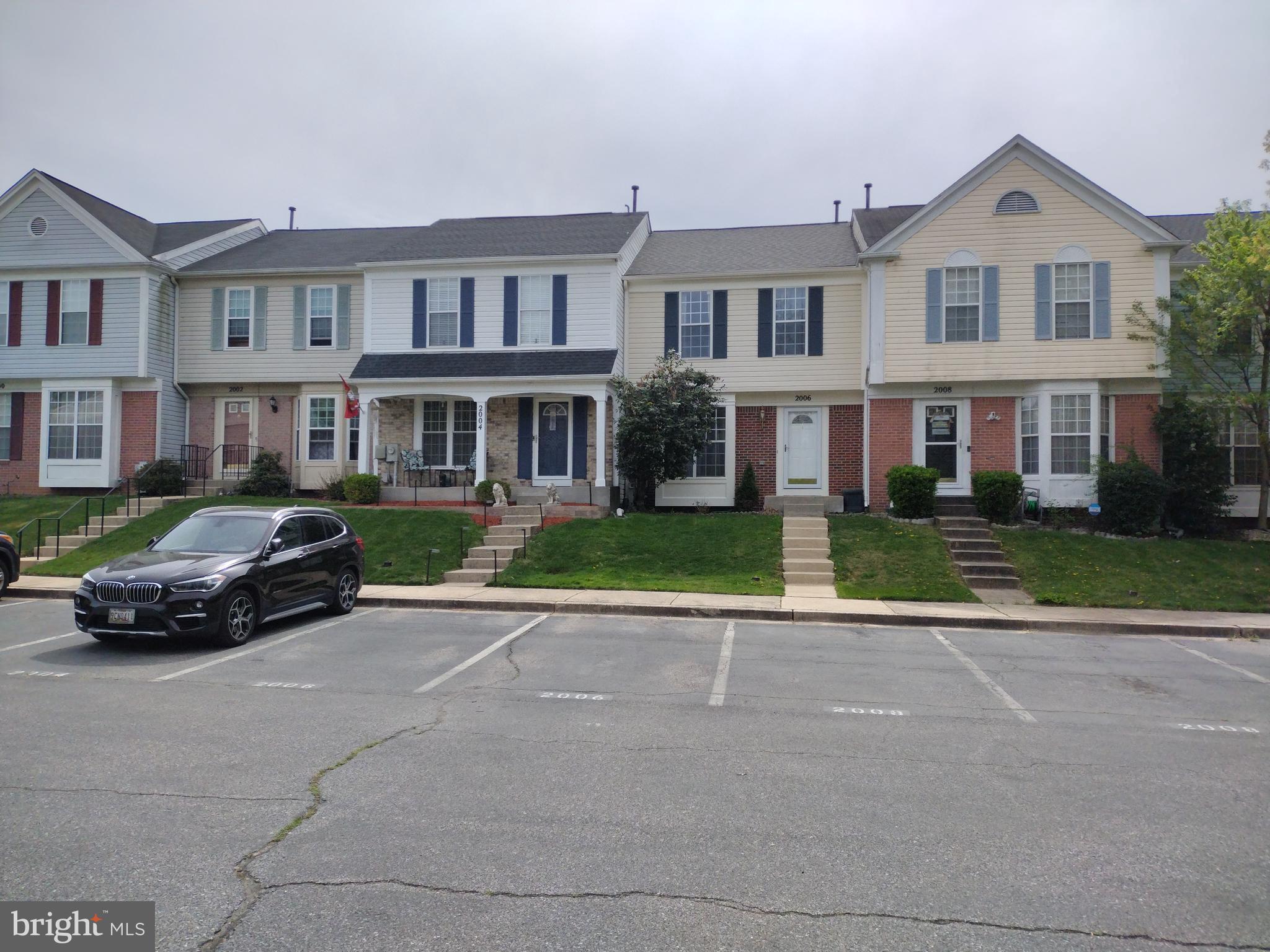 SEVEN OAKS - Residential
