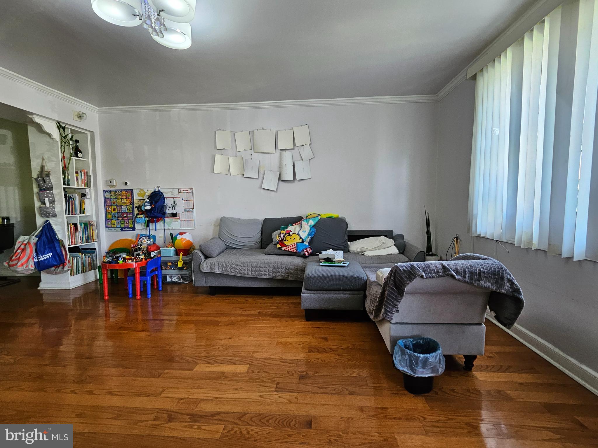 MAYFAIR (WEST) - Residential