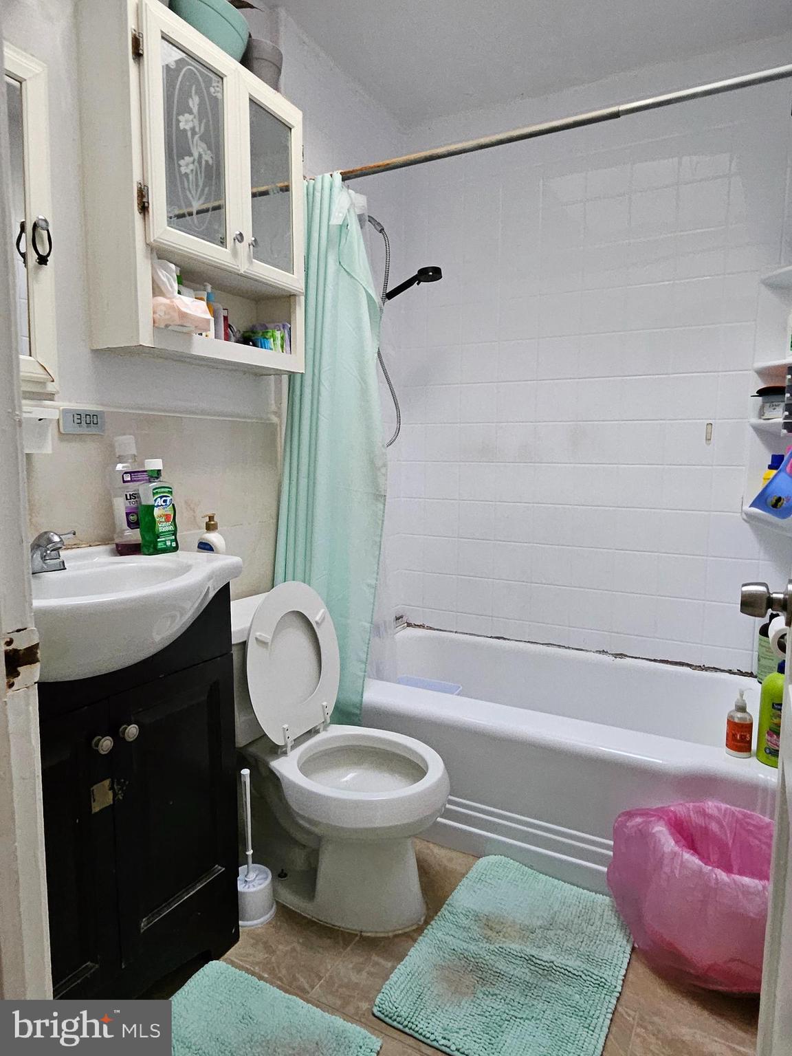 MAYFAIR (WEST) - Residential