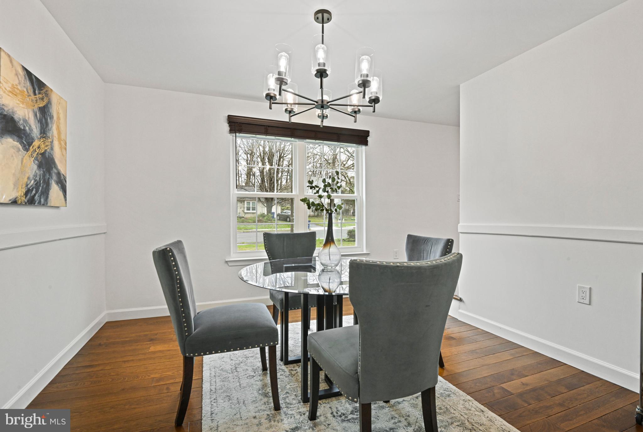 TREESIDE - Residential