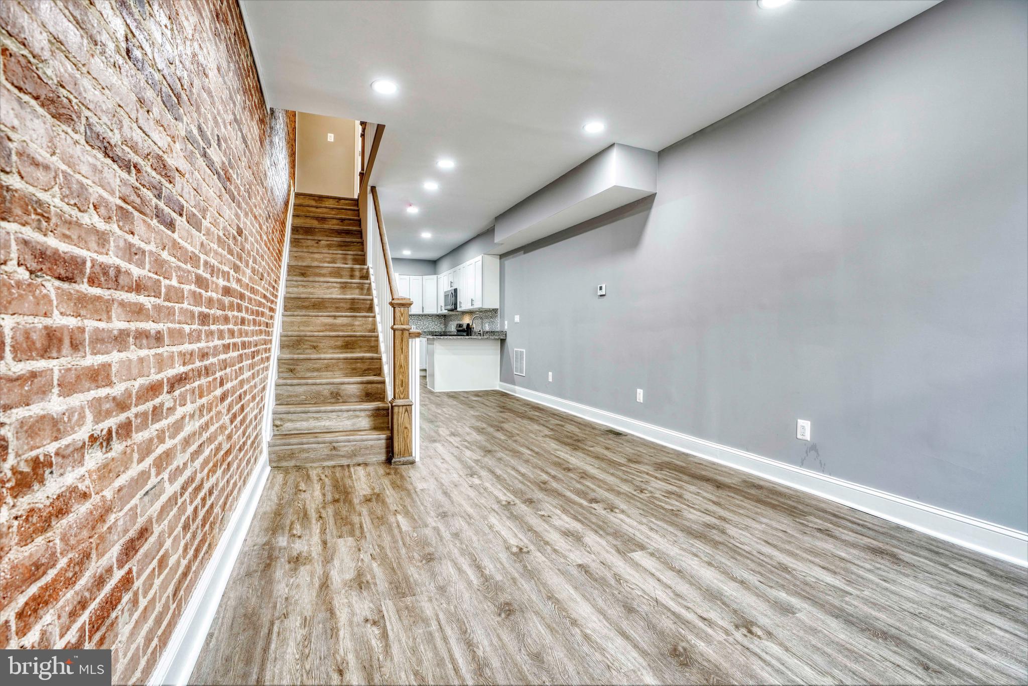 JOHNS HOPKINS - Residential