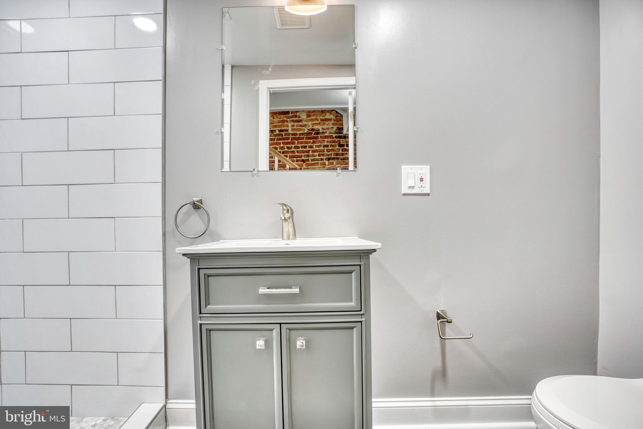 JOHNS HOPKINS - Residential