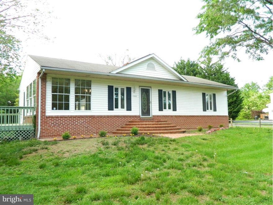 Back Up Contracts Considered. Spacious (approx 2,400 fin sqft) home w/large deck to enjoy 1.73 acres in St. Margarets. New Roof in 2015. Updated kit w/corian counters, 42" cabinets, ceramic tile floor & breakfast room. Main level MBR w/walk in closet & large super bath w/jetted tub & double vanity. Fin bsmt w/FR, 2nd FP & 3rd full BA. Great lot to add on, add garage or build a pool. NO HOA.