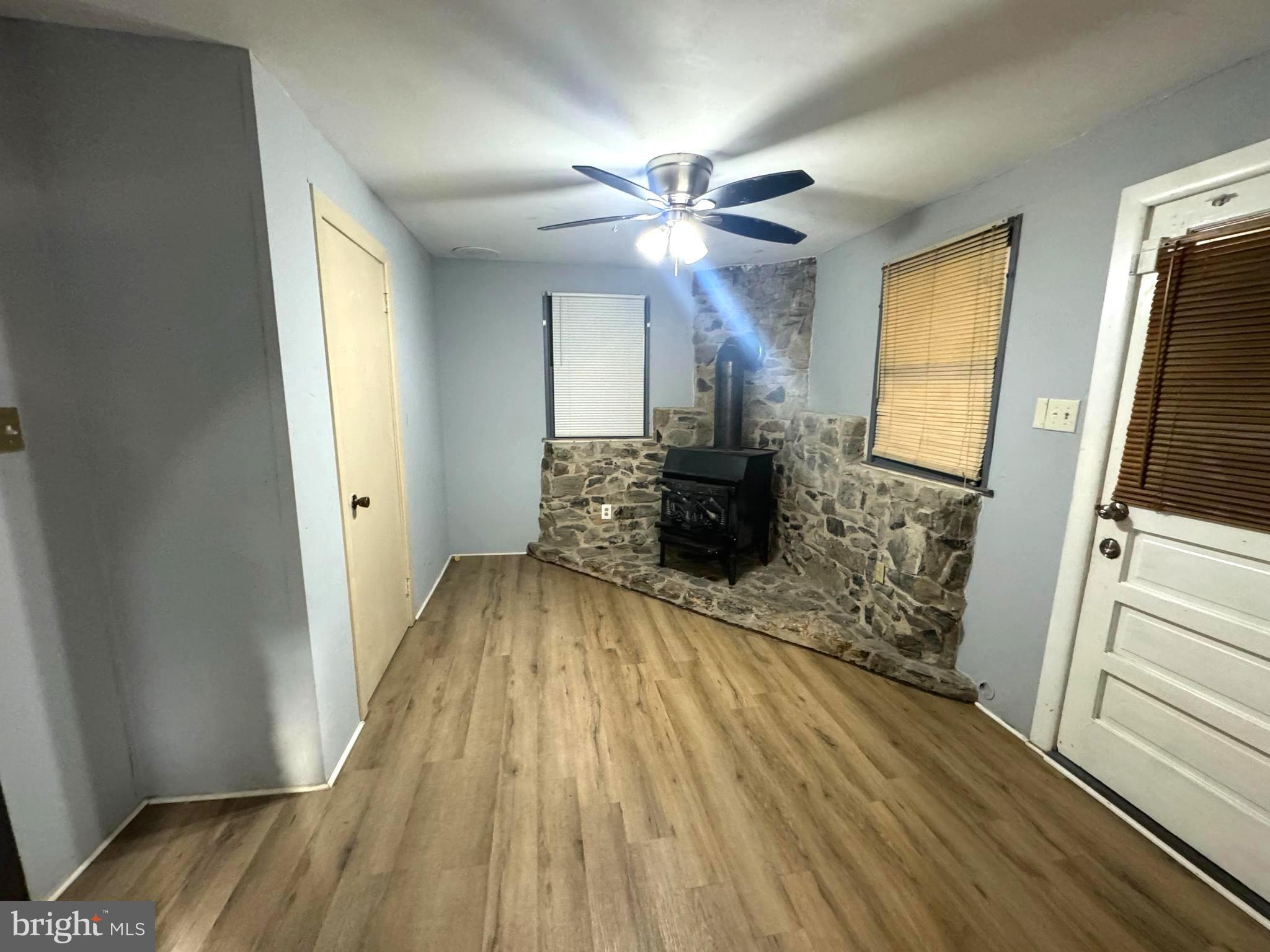 HAGERSTOWN - Residential