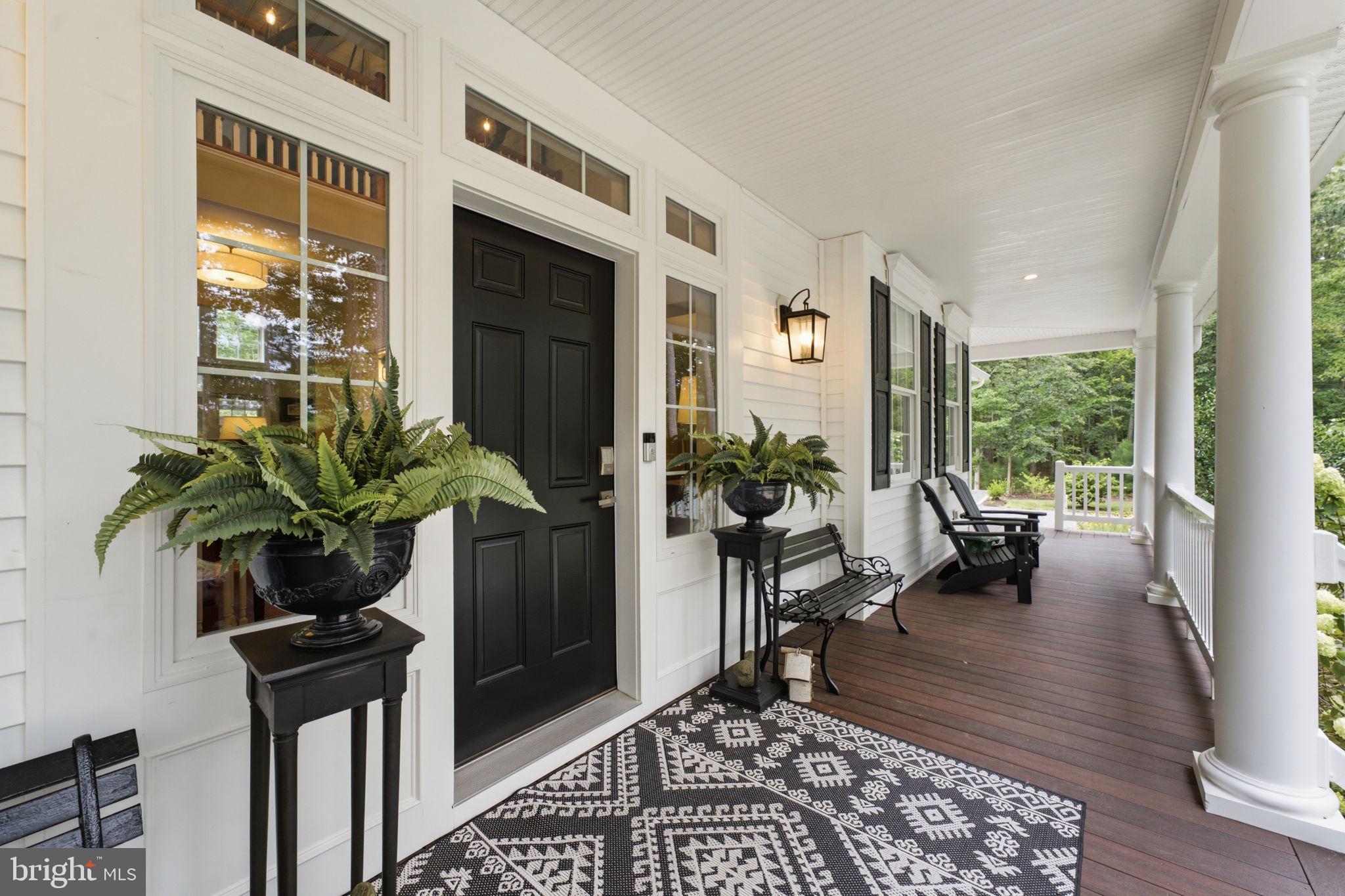 6674 SCHOOLHOUSE LANE