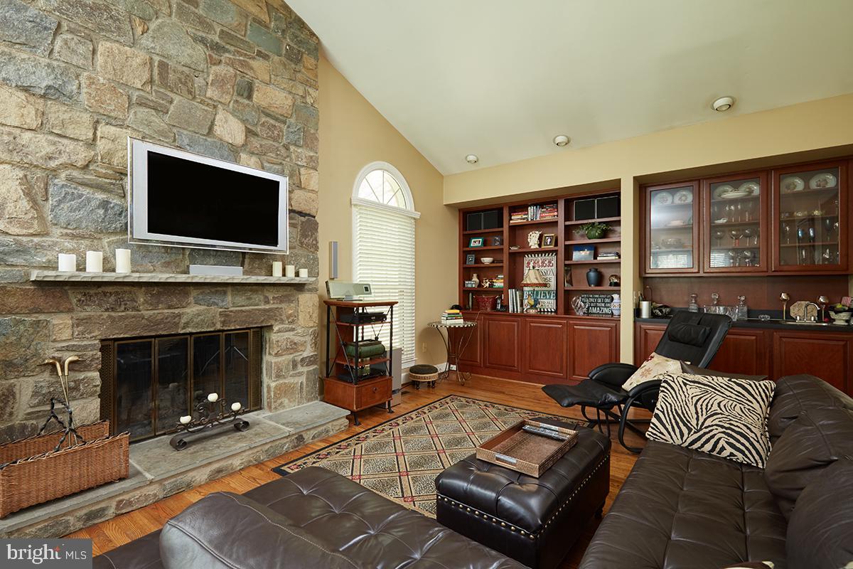 AVENEL - Residential