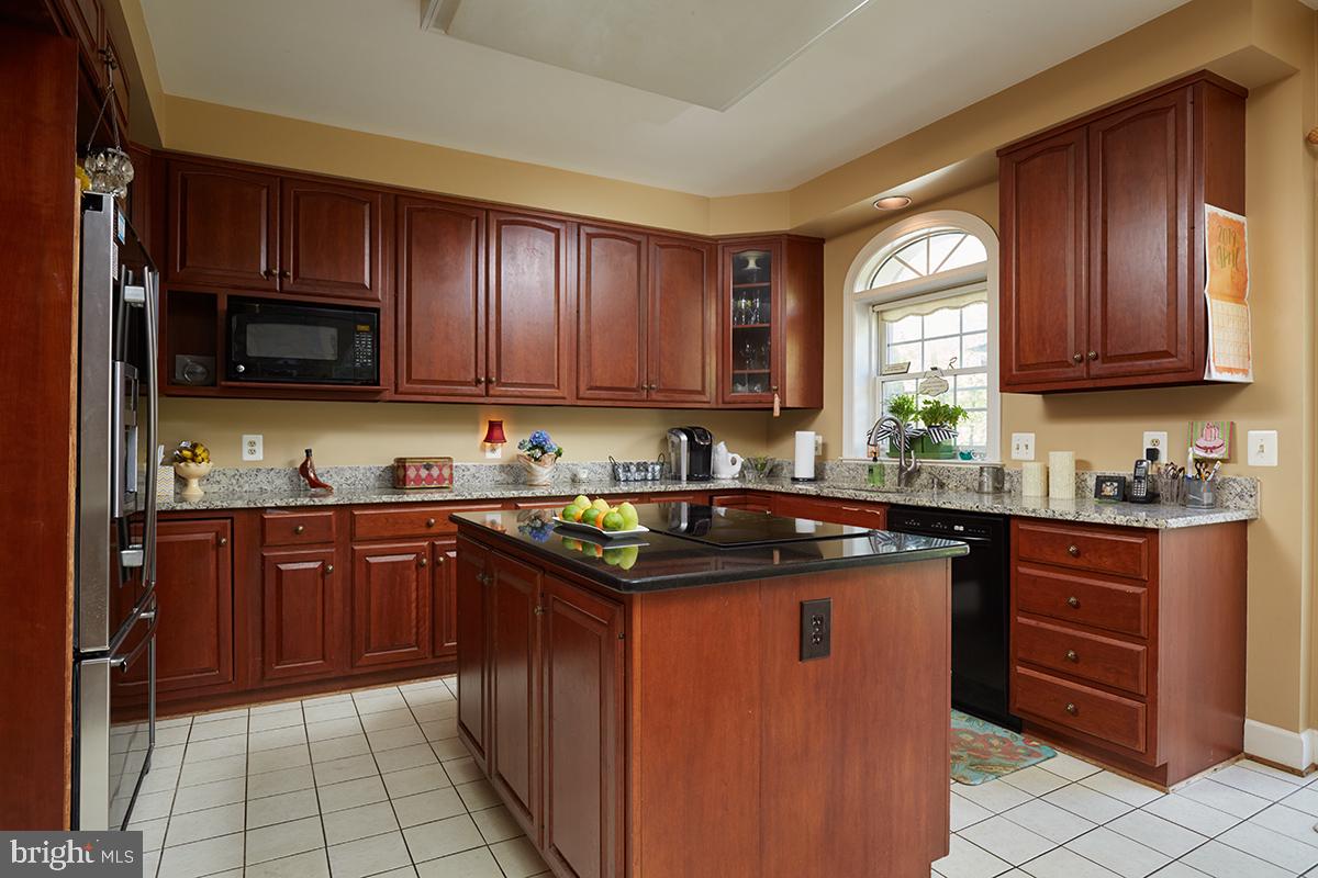 AVENEL - Residential