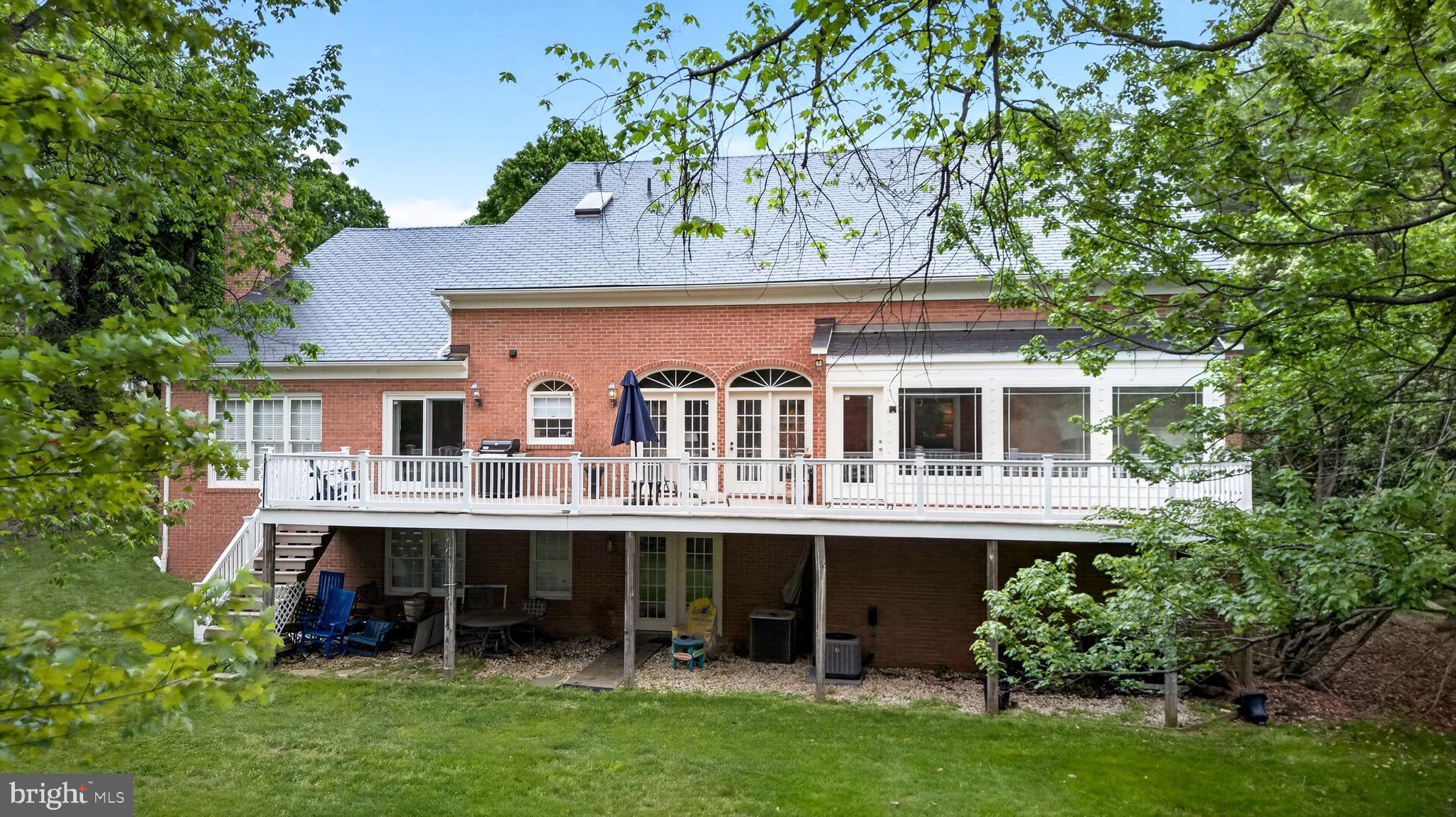 AVENEL - Residential