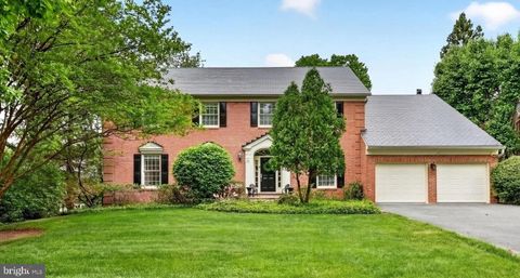 Photo of 9720 Avenel Farm Drive, POTOMAC, MD 20854 (MLS # MDMC2230030)