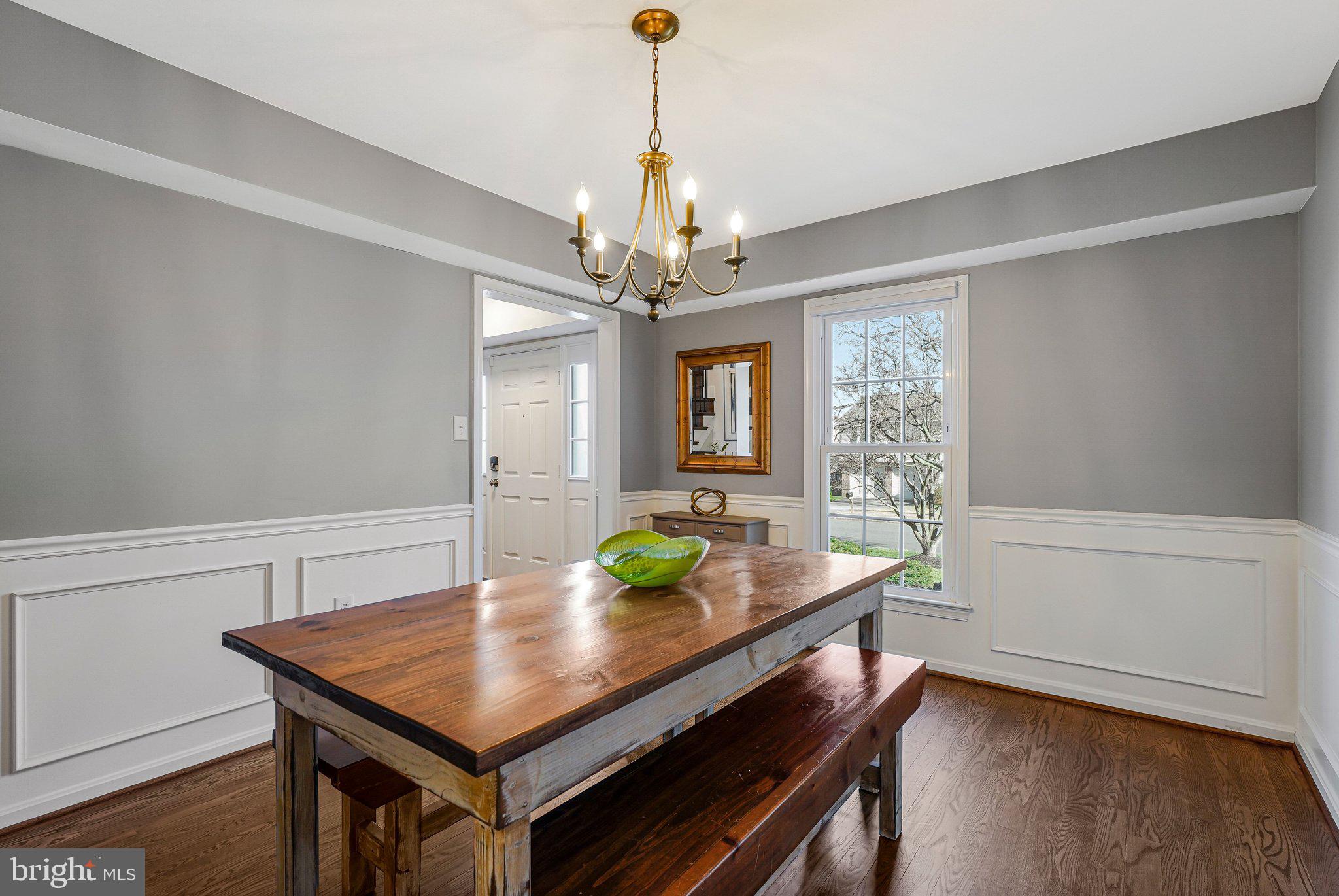 KINGSTON CHASE - Residential