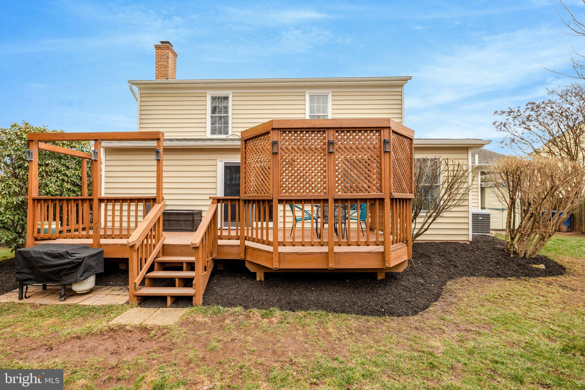 1606 BLACKSMITH LANE