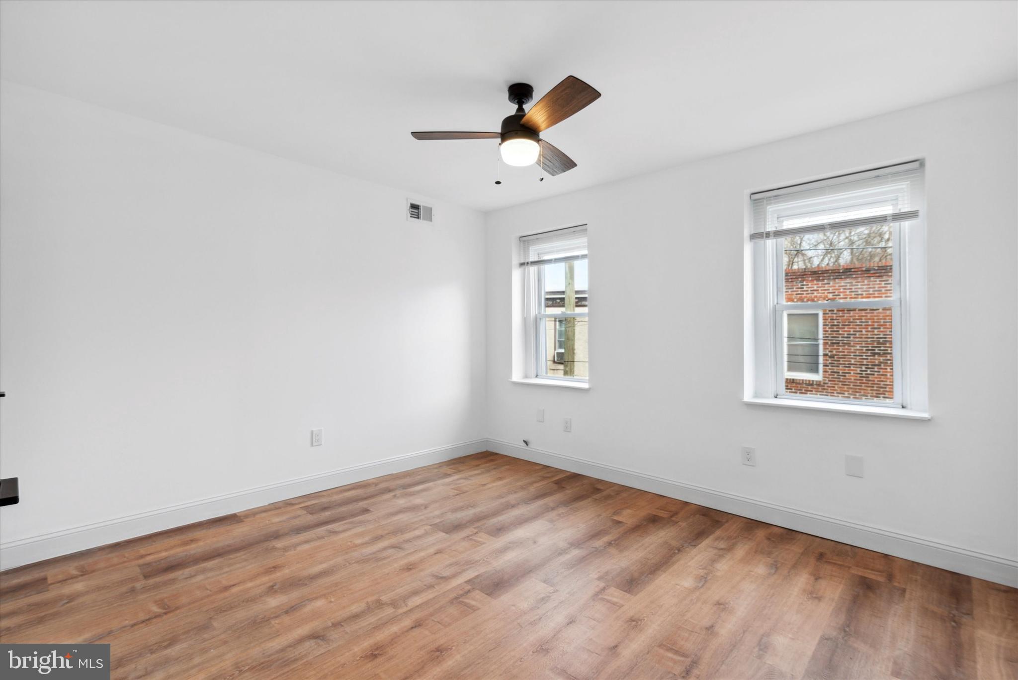 POINT BREEZE - Residential Lease