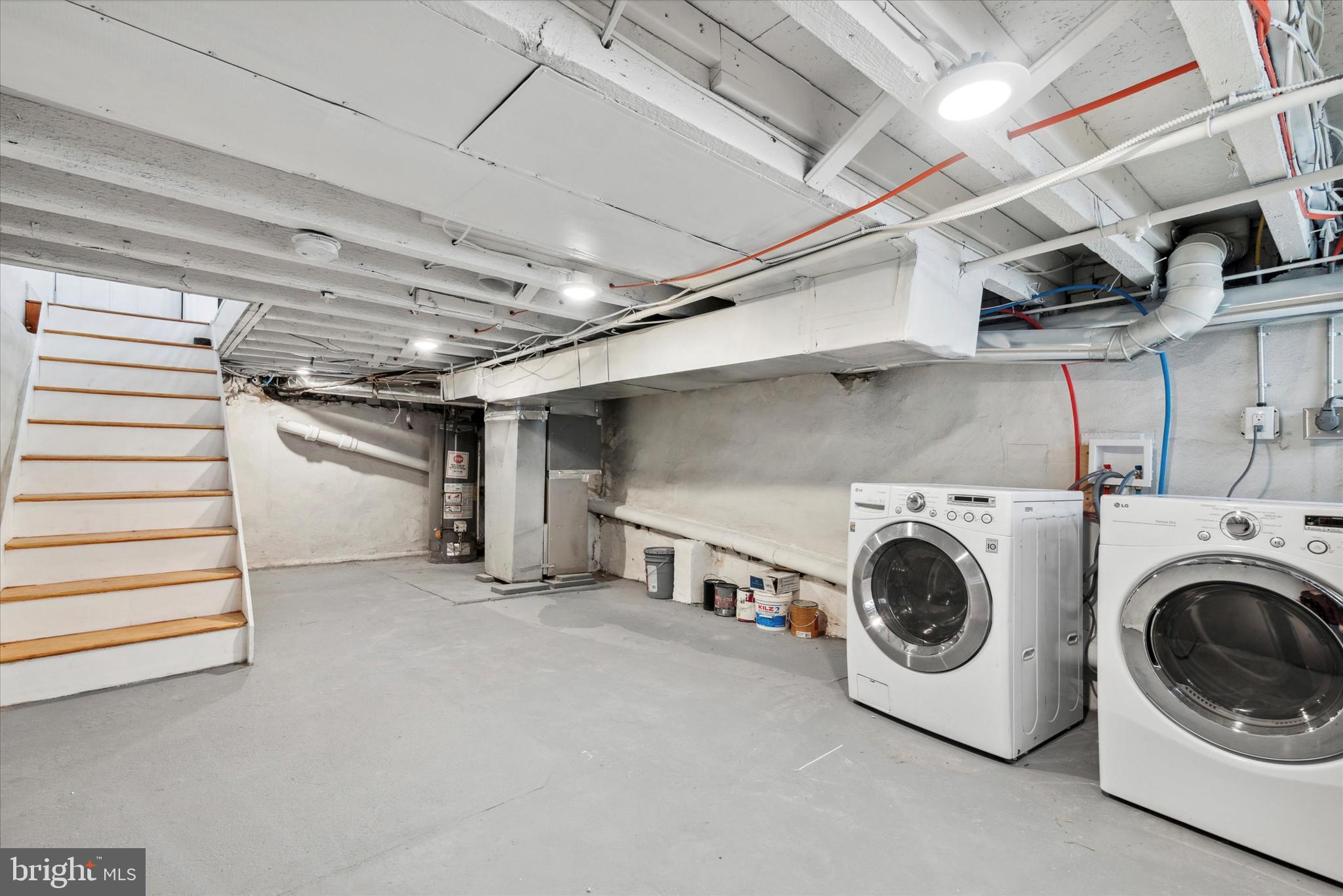 POINT BREEZE - Residential Lease
