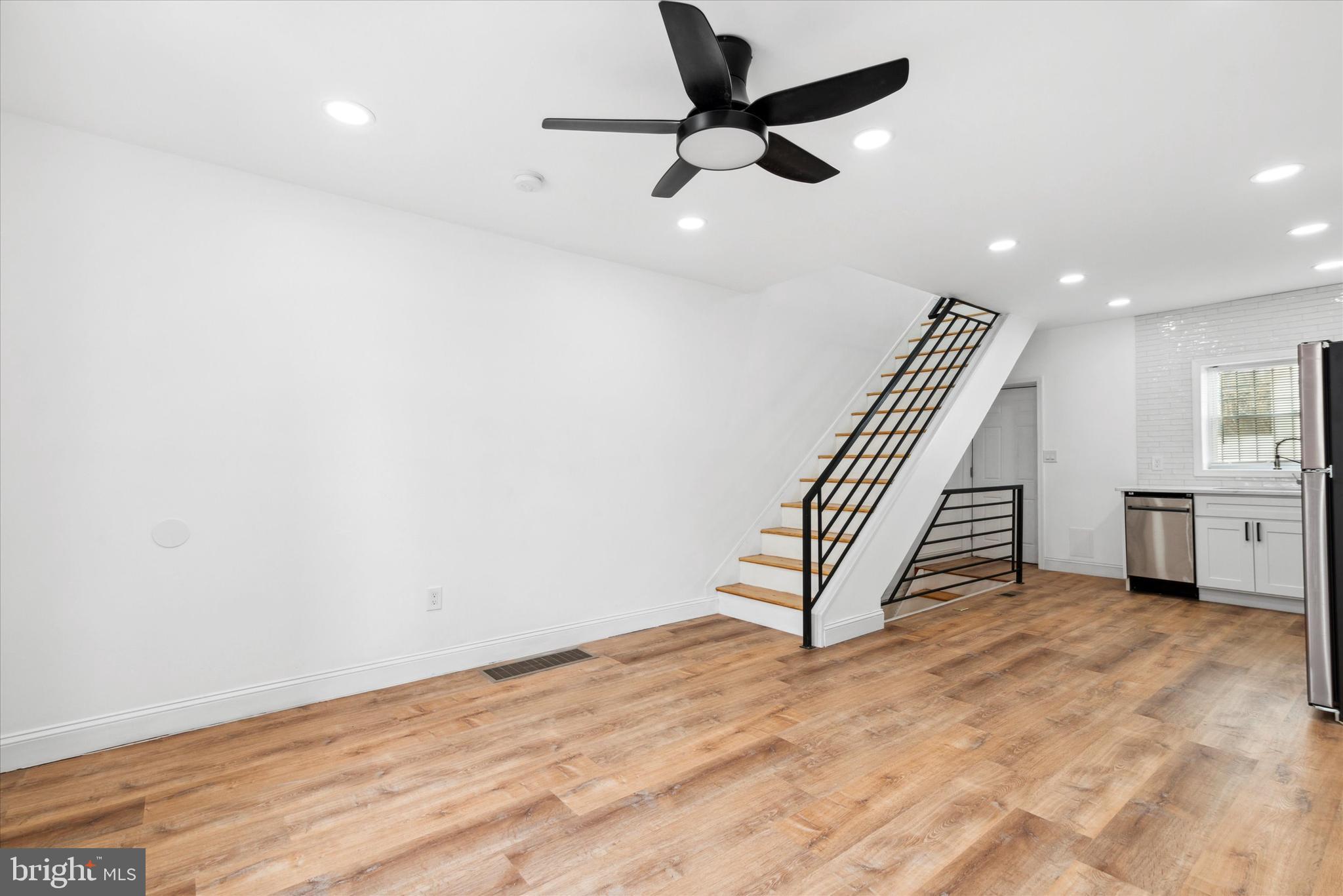 POINT BREEZE - Residential Lease