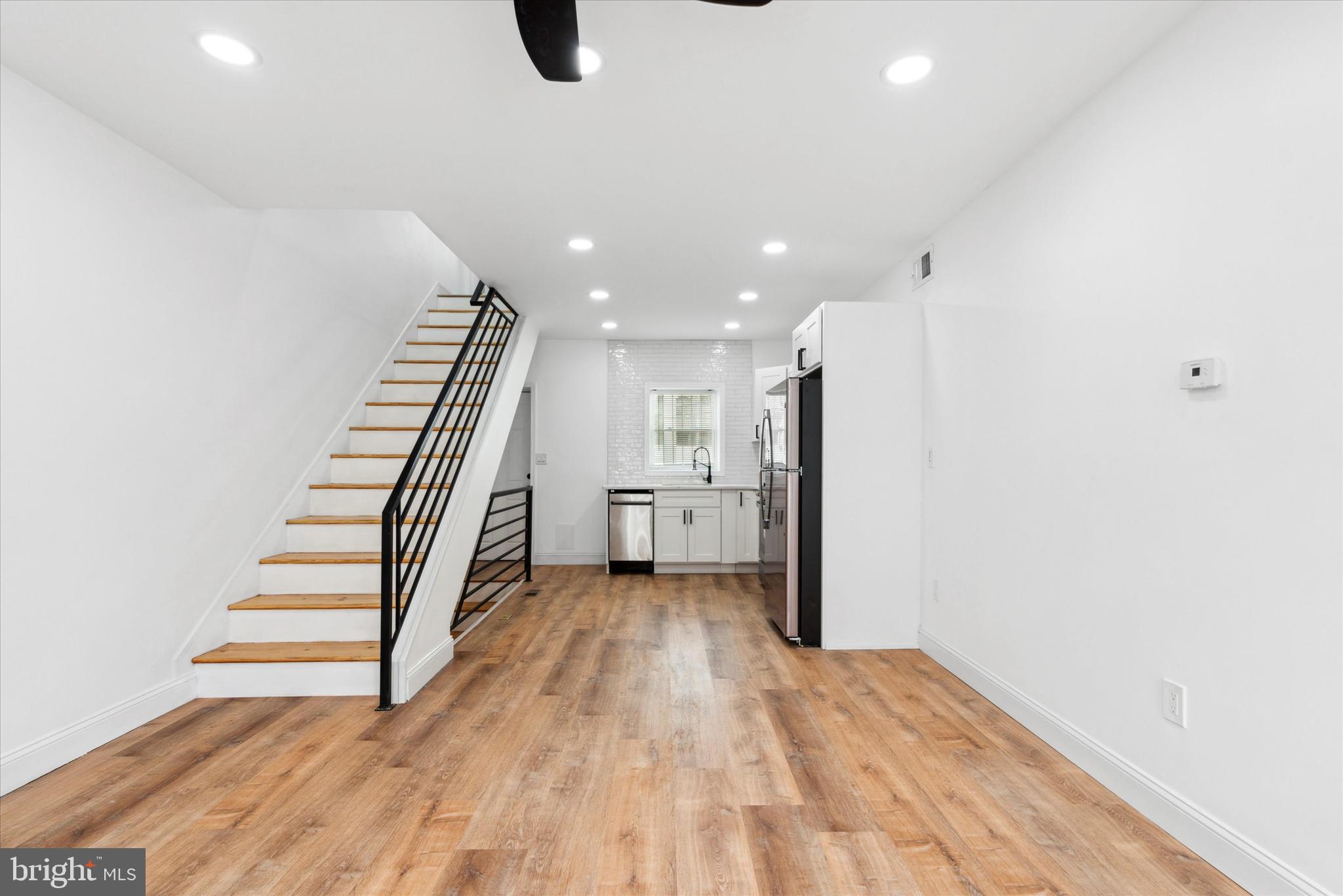 POINT BREEZE - Residential Lease