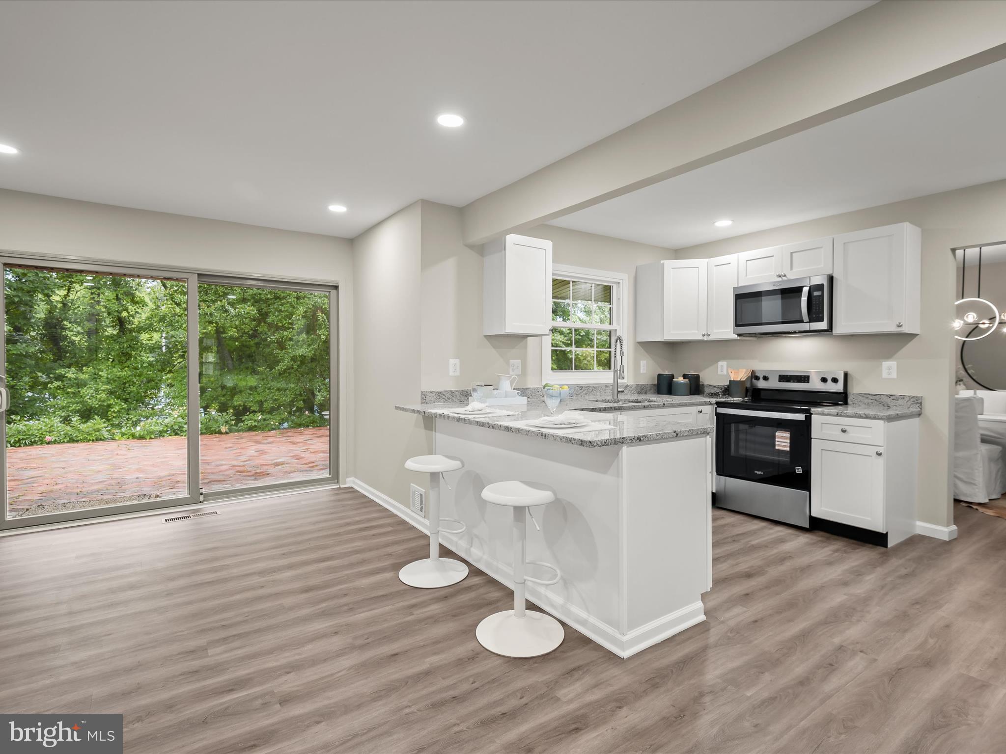 MONTPELIER - Residential