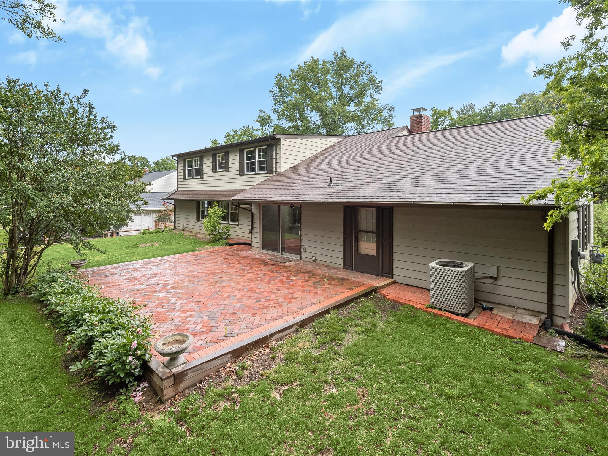 MONTPELIER - Residential