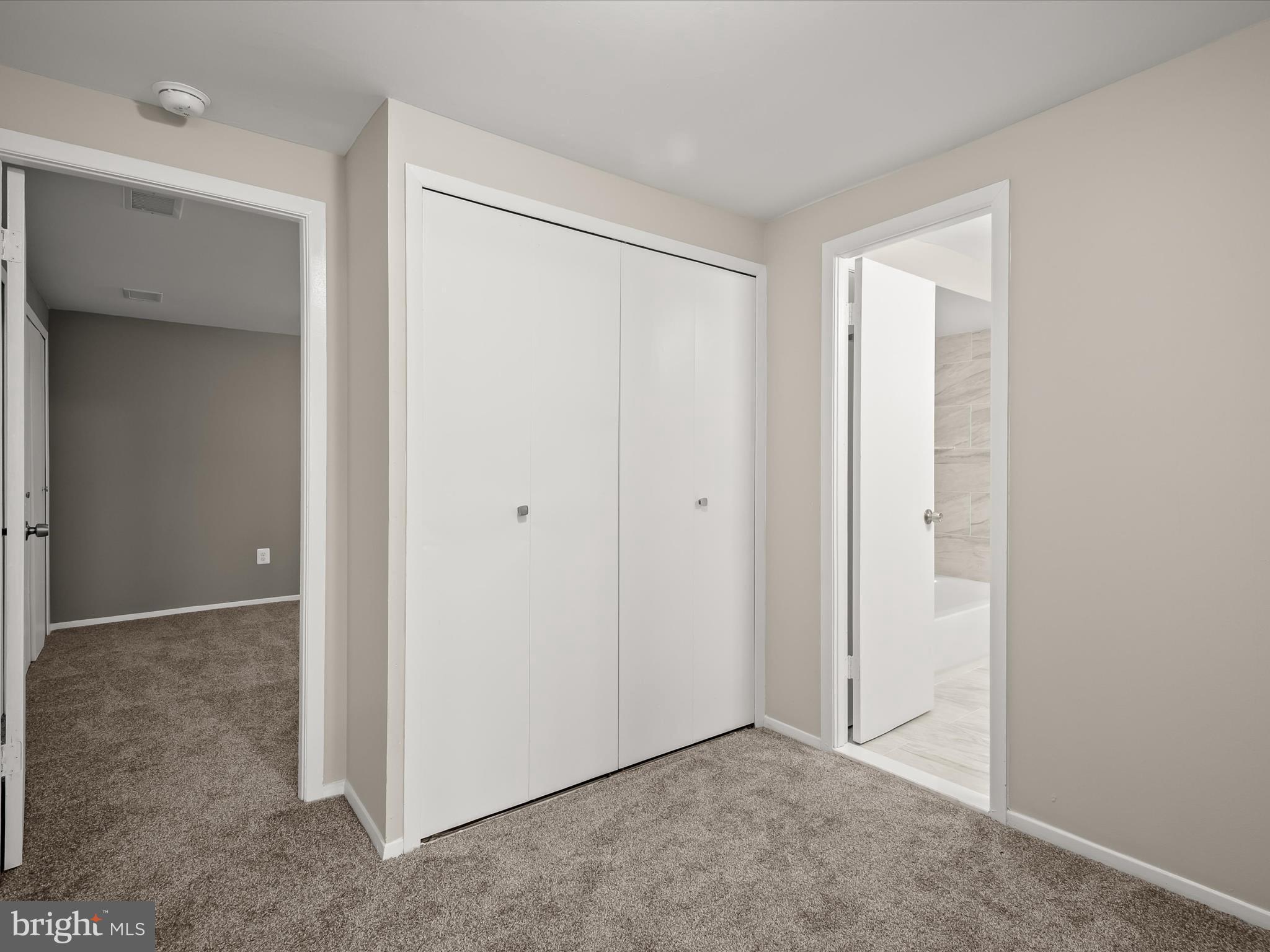 MONTPELIER - Residential