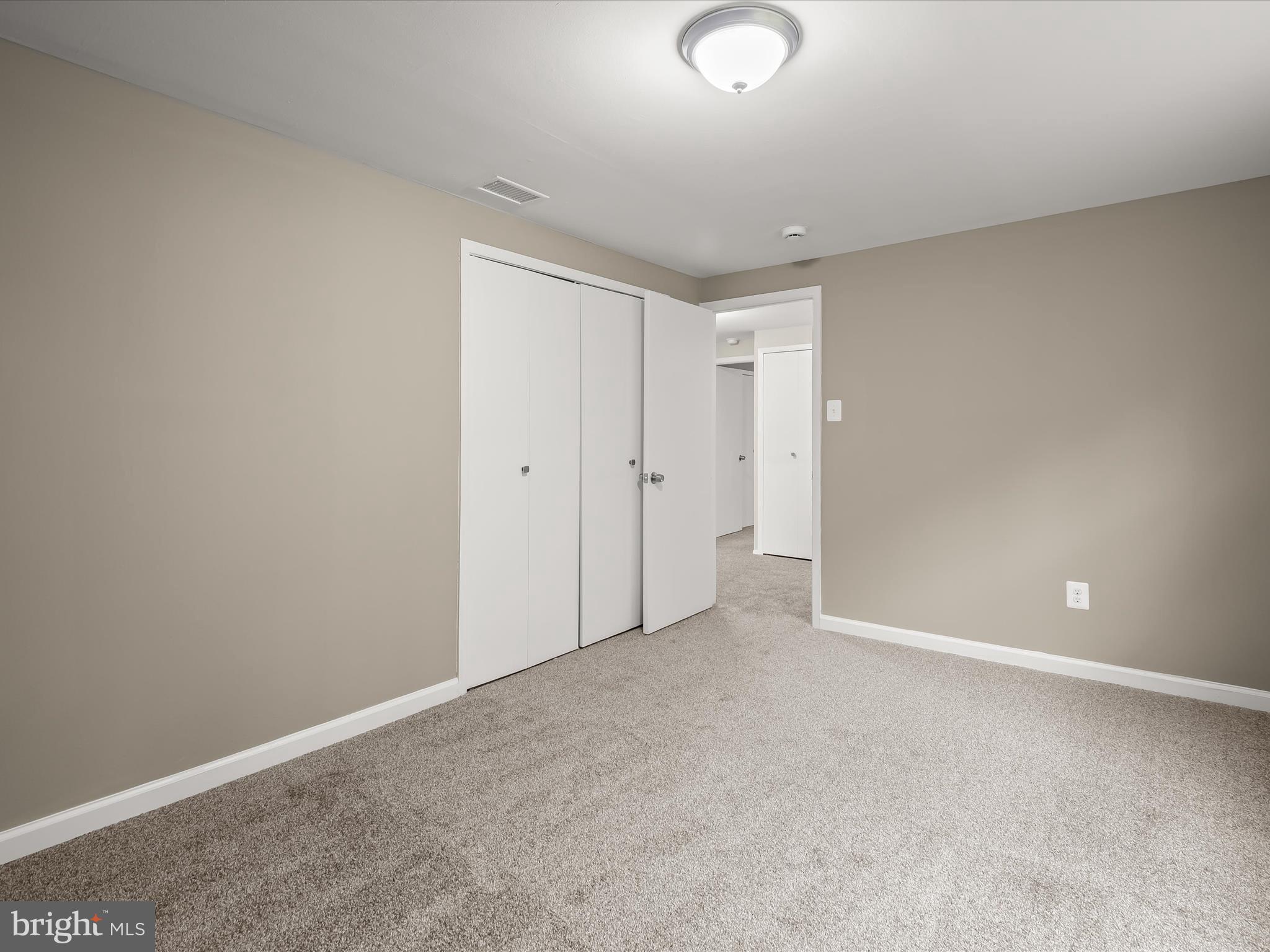 MONTPELIER - Residential