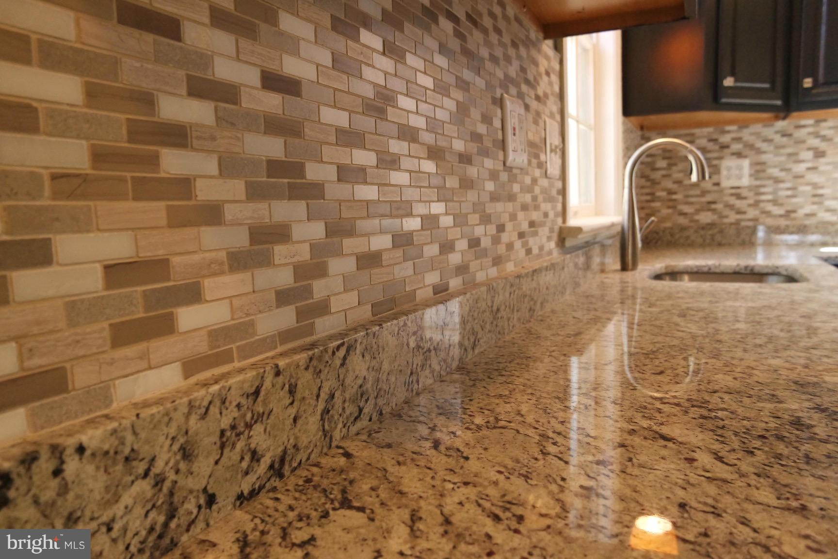 MT RAINIER- ROGERS 1ST A - Residential