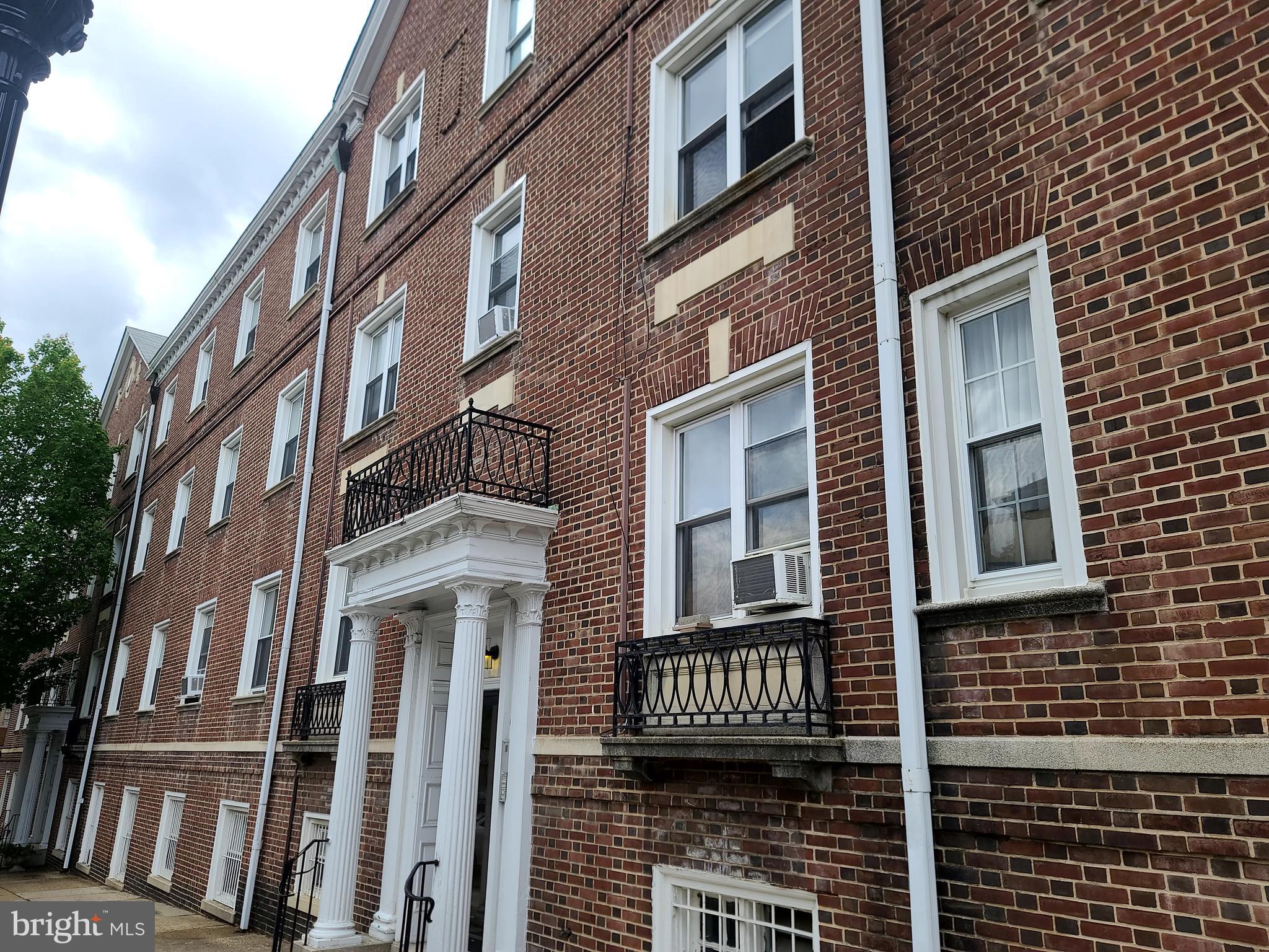 CHARLES VILLAGE - Commercial Sale