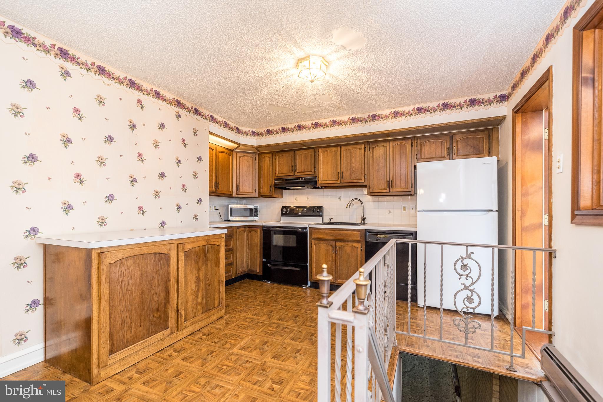 BELMONT HILLS - Residential