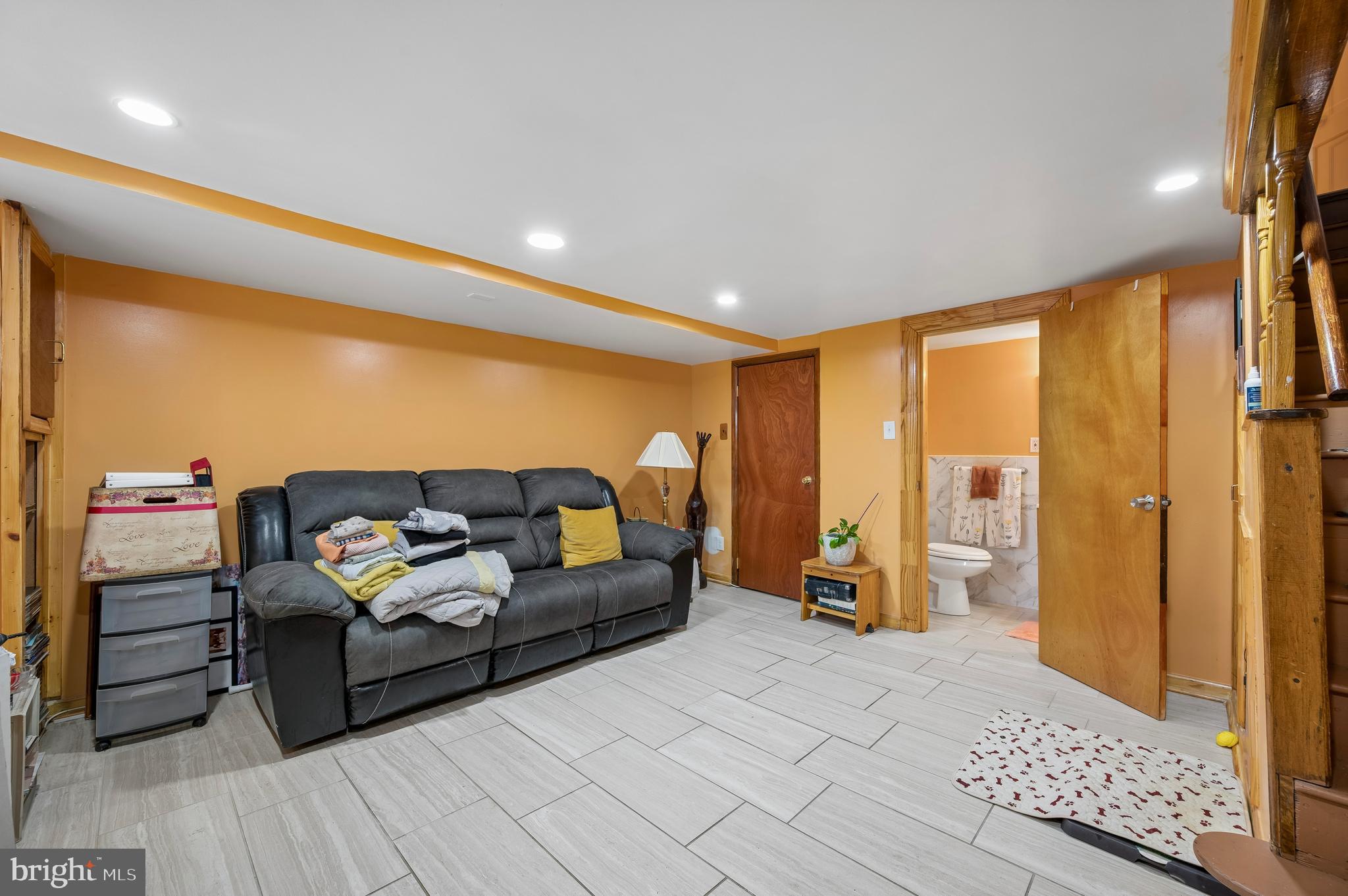 GERMANTOWN (EAST) - Residential