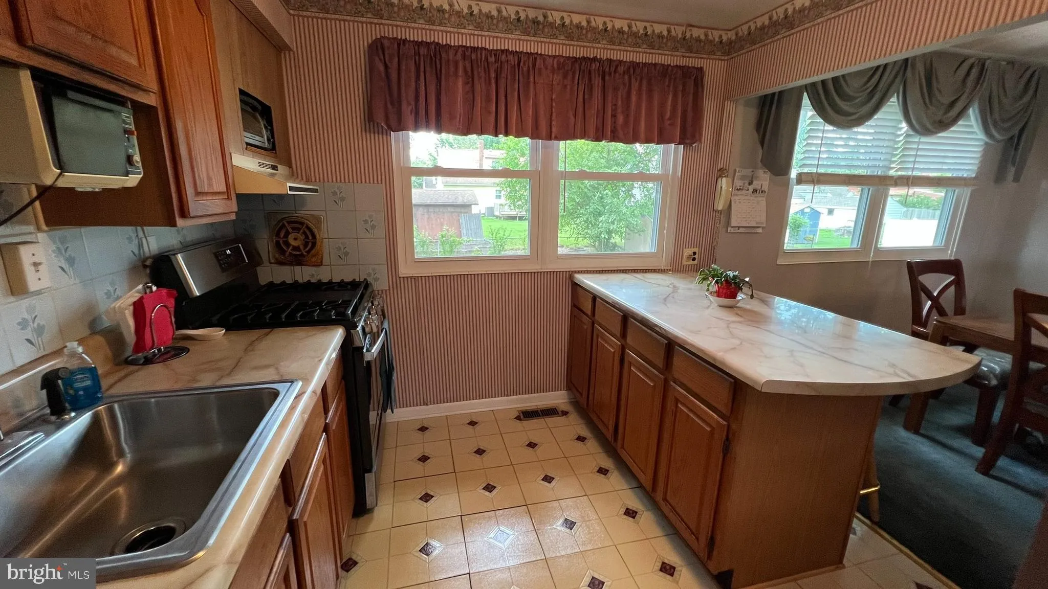 Stratford, New Jersey 08084, United States, 4 Bedrooms Bedrooms, ,2 BathroomsBathrooms,Residential,Active,177737