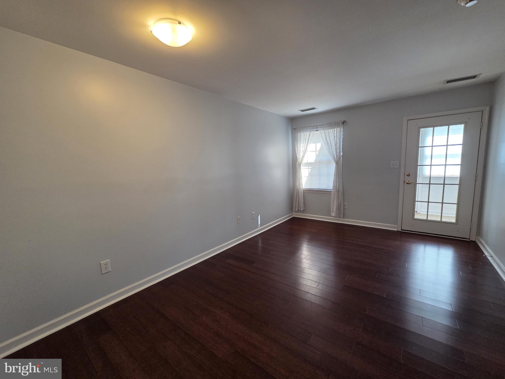 31 W VILLAGE ROAD