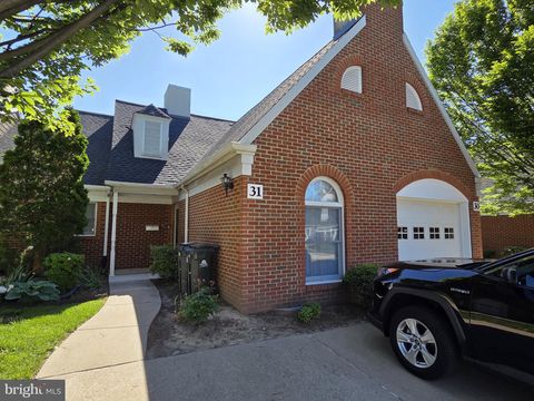 31 W VILLAGE ROAD NEWARK DE 19713
