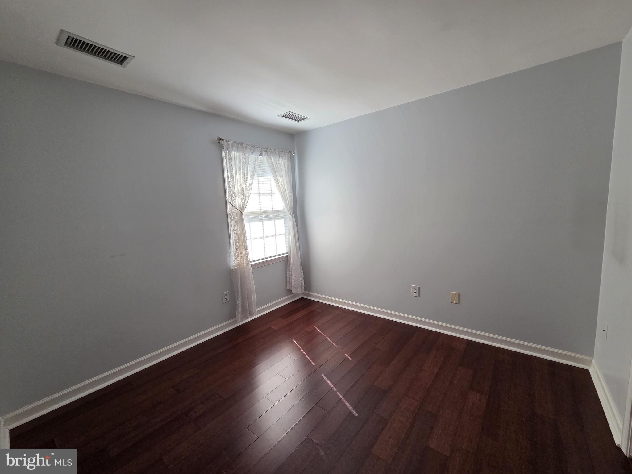 31 W VILLAGE ROAD