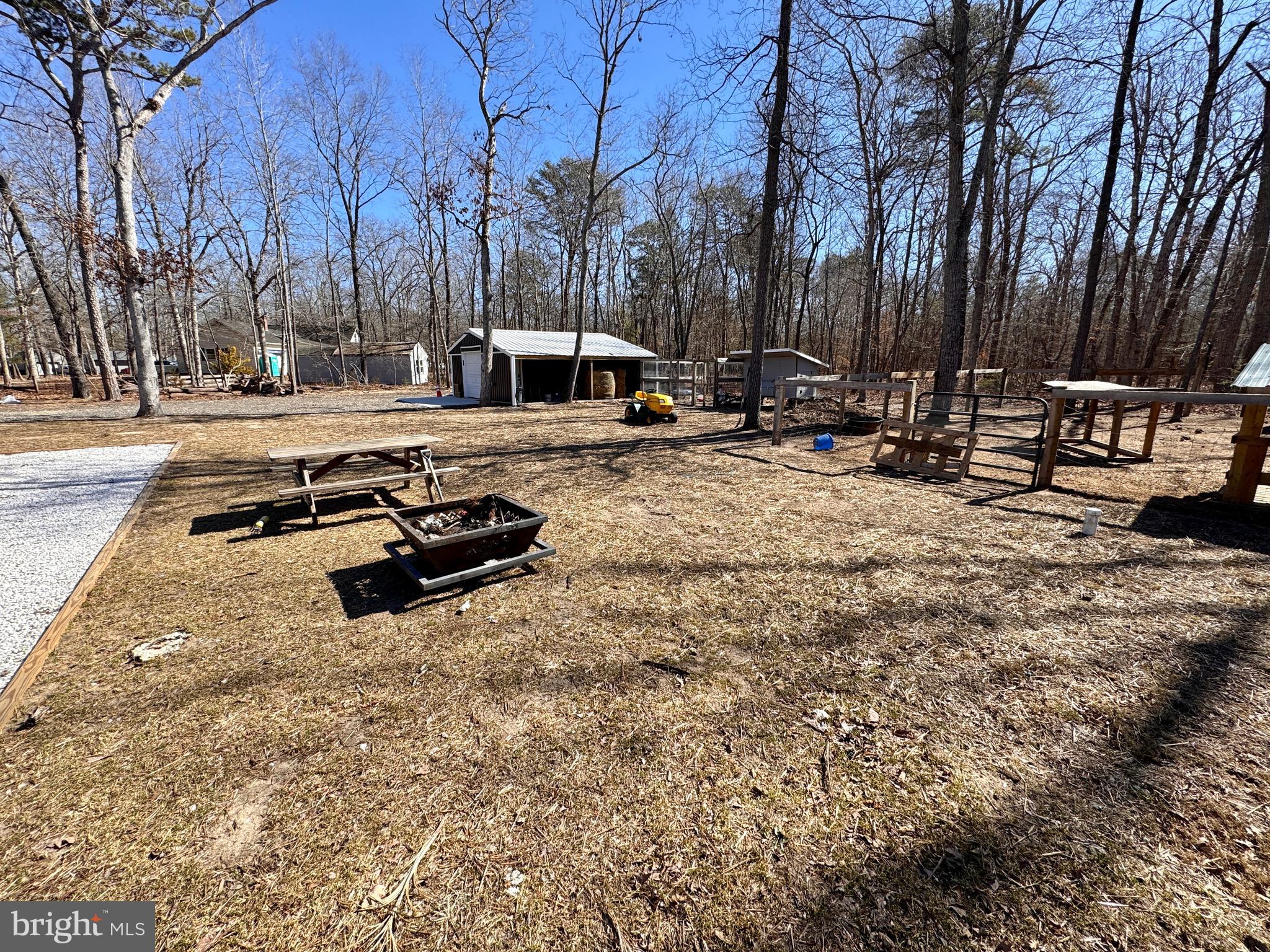 FOX GRAPE FARMS - Residential