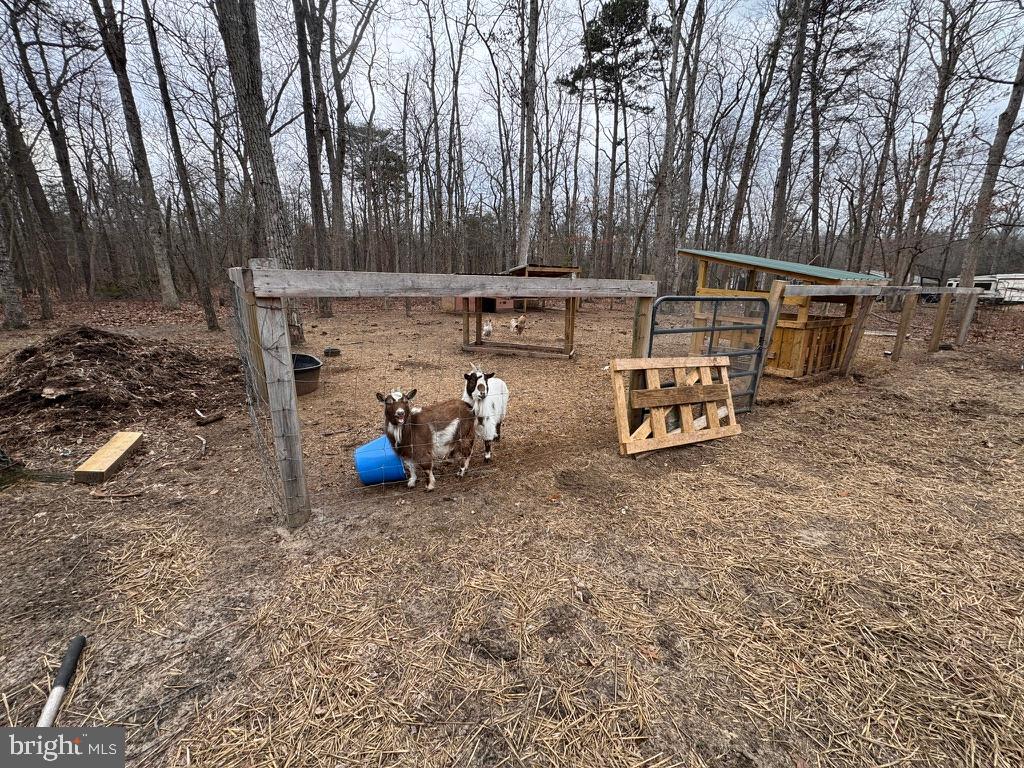 FOX GRAPE FARMS - Residential