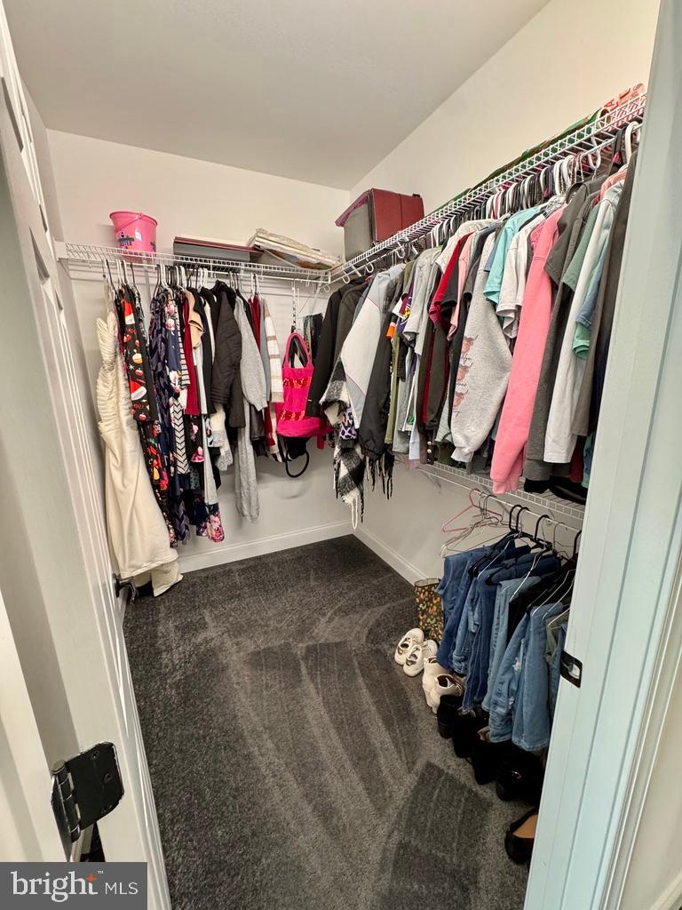 FOX GRAPE FARMS - Residential