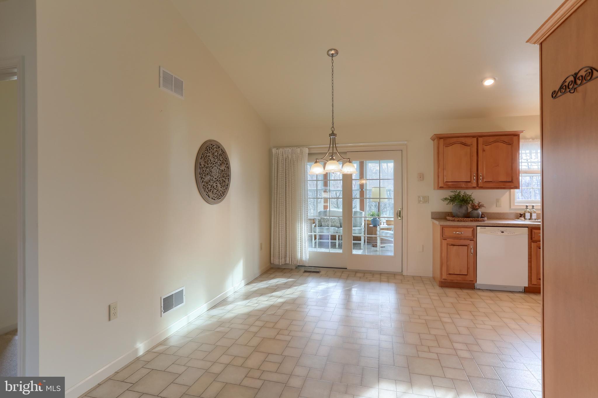 ARBOR GATE - Residential