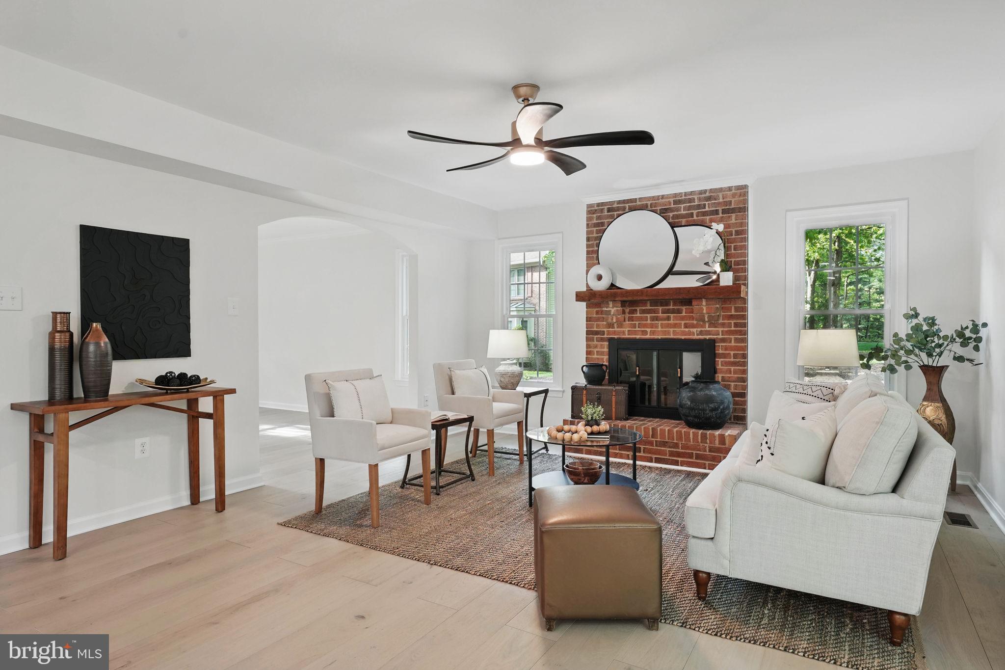 RESTON - Residential