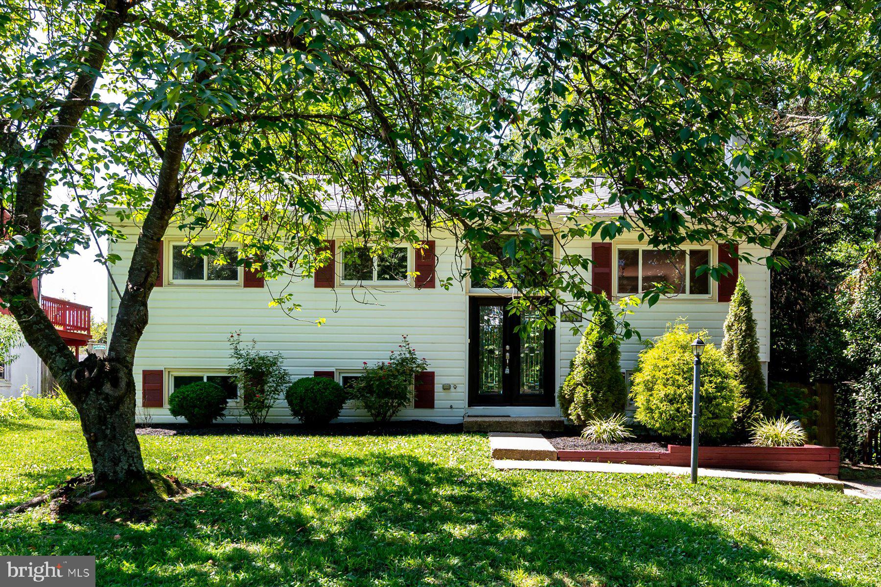 CAPE ST CLAIRE - Residential
