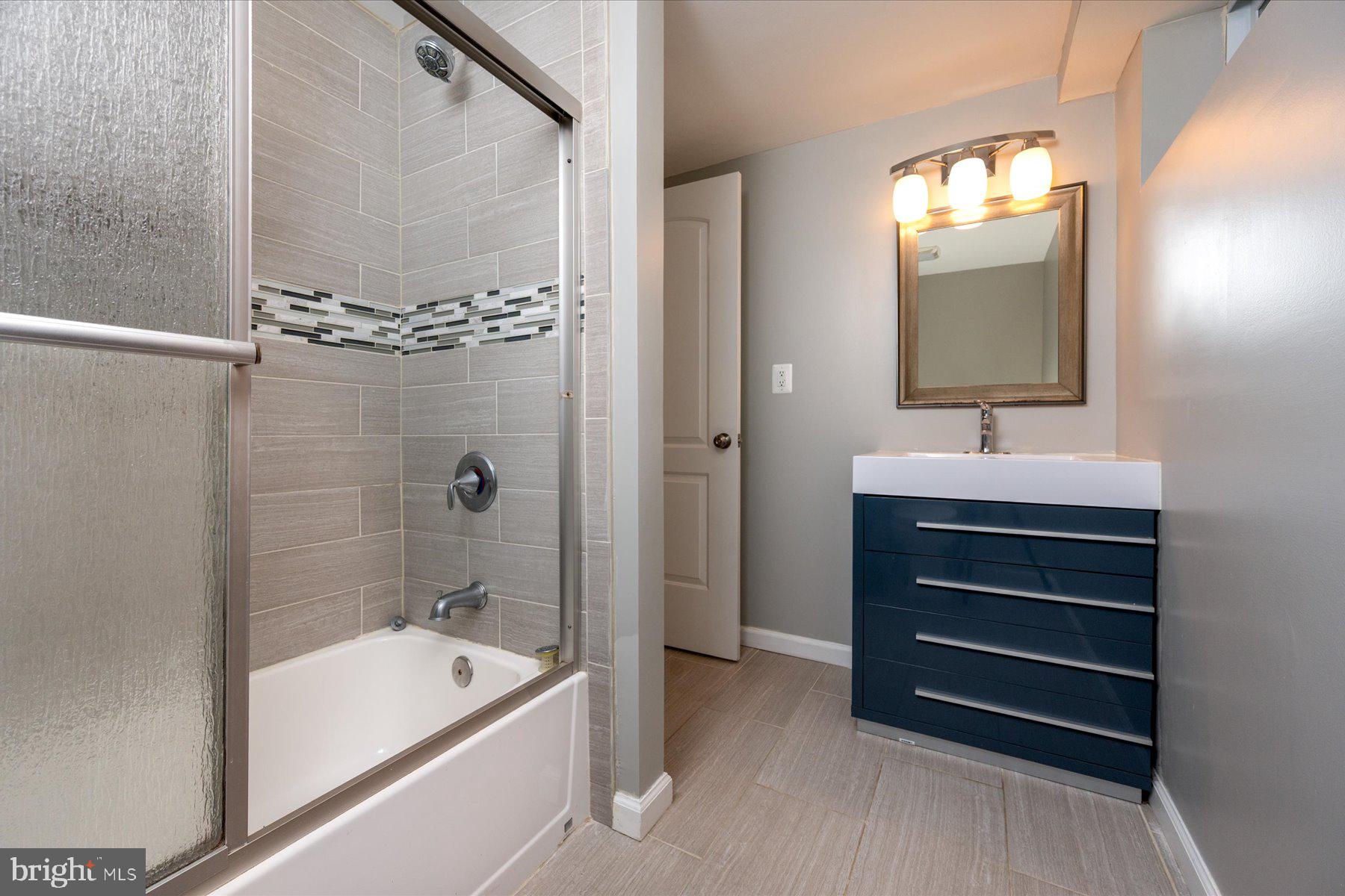 CAPE ST CLAIRE - Residential