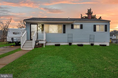 828 BARBARA COURT N GLEN BURNIE MD 21060